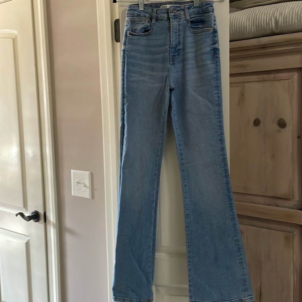 Zara Jeans size 4